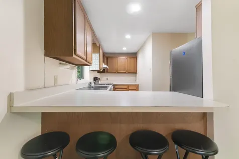 9 Evergreen Lane Brattleboro VT 05301