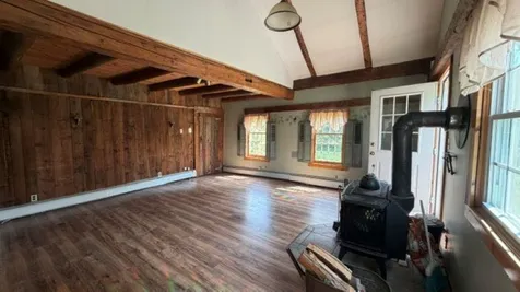 6053 Vt 100 Road Hyde Park VT 05655