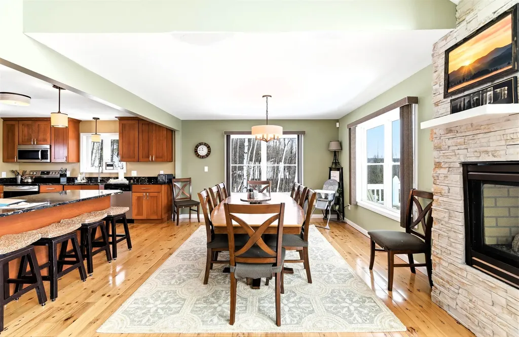 87 Glade Circle Campton NH 03223