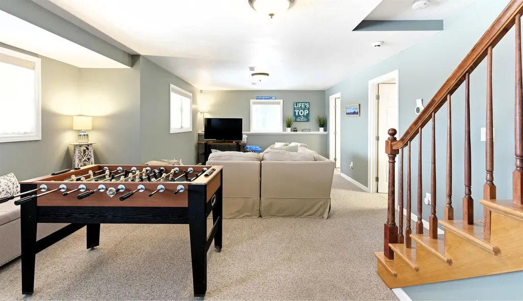 87 Glade Circle Campton NH 03223