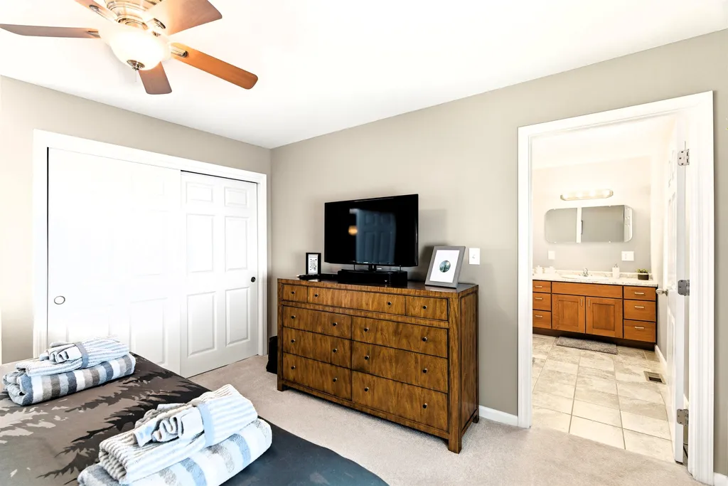 87 Glade Circle Campton NH 03223
