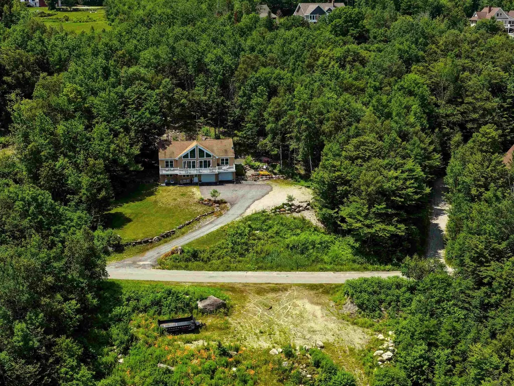 87 Glade Circle Campton NH 03223