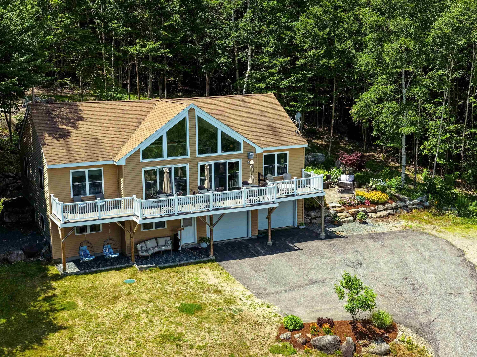 87 Glade Circle Campton NH 03223
