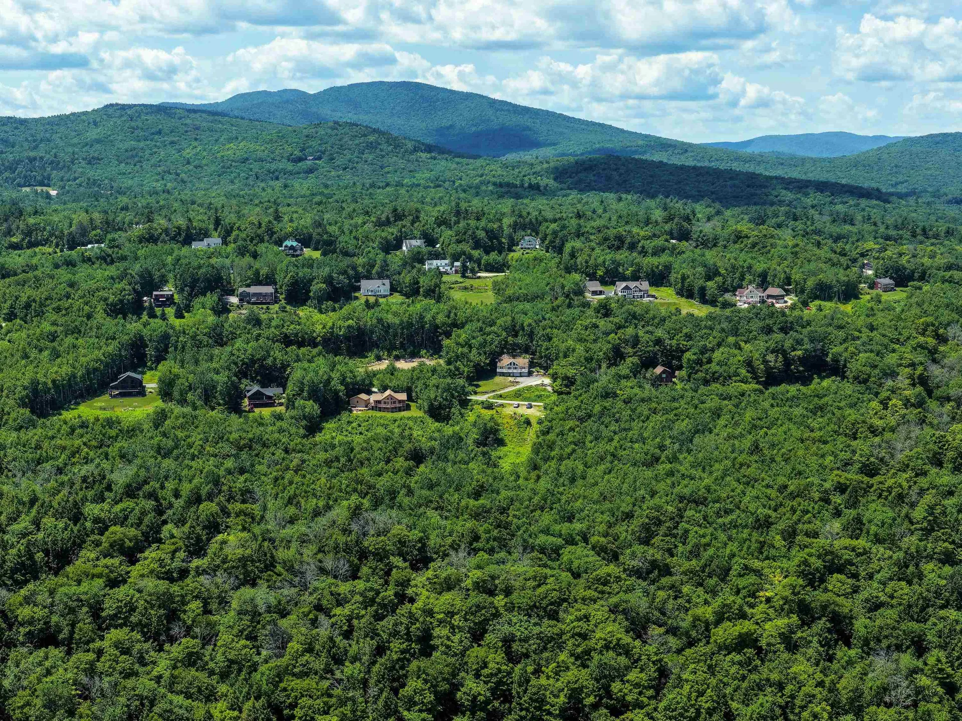 87 Glade Circle Campton NH 03223