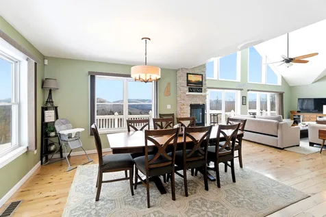 87 Glade Circle Campton NH 03223