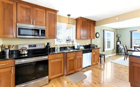 87 Glade Circle Campton NH 03223
