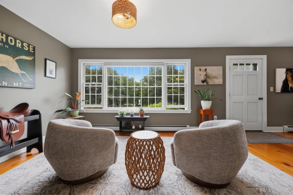 72 Old Northfield Road Hinsdale NH 03451