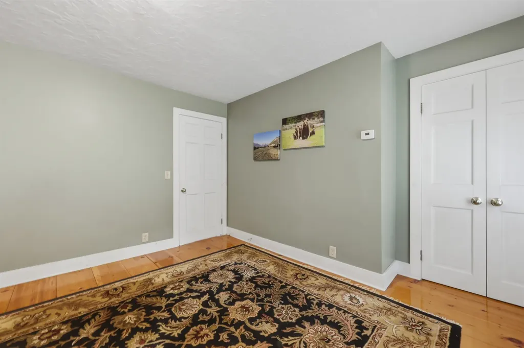 72 Old Northfield Road Hinsdale NH 03451