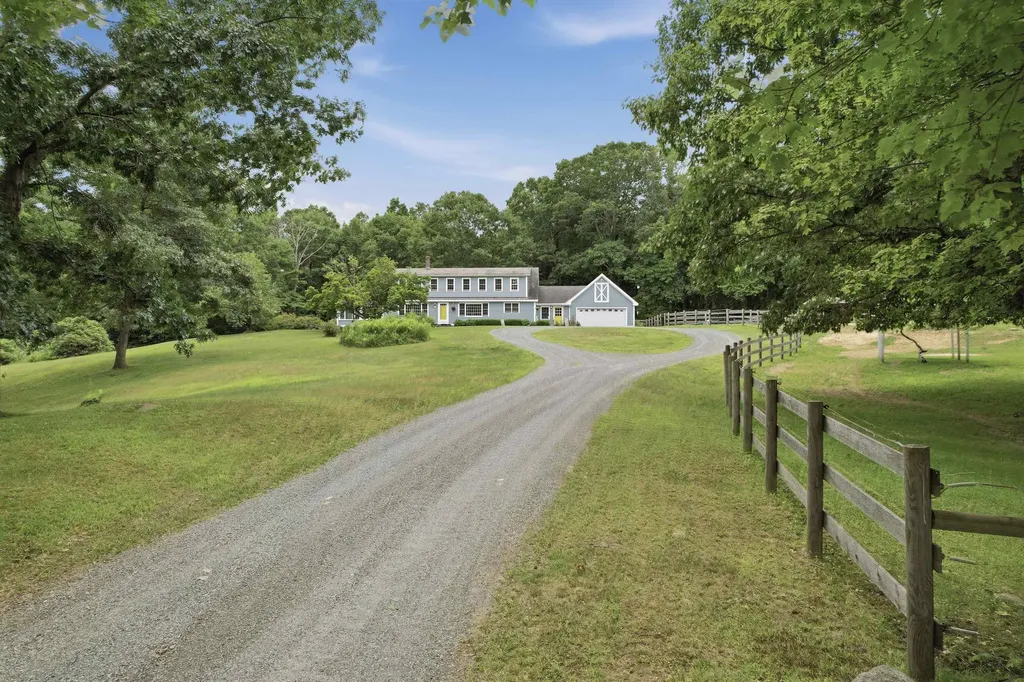 72 Old Northfield Road Hinsdale NH 03451
