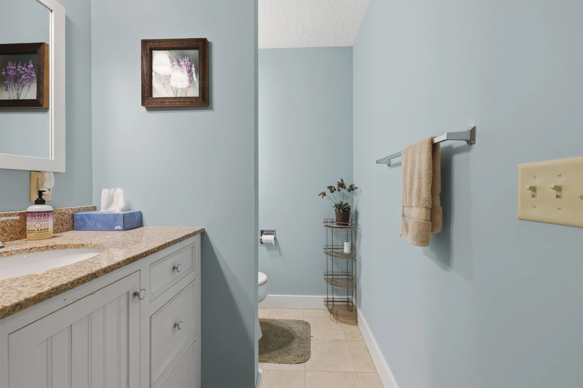 72 Old Northfield Road Hinsdale NH 03451