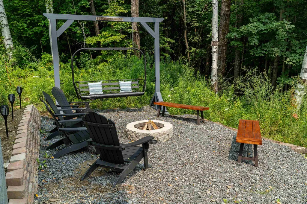 12 Encore Place Dover VT 05356