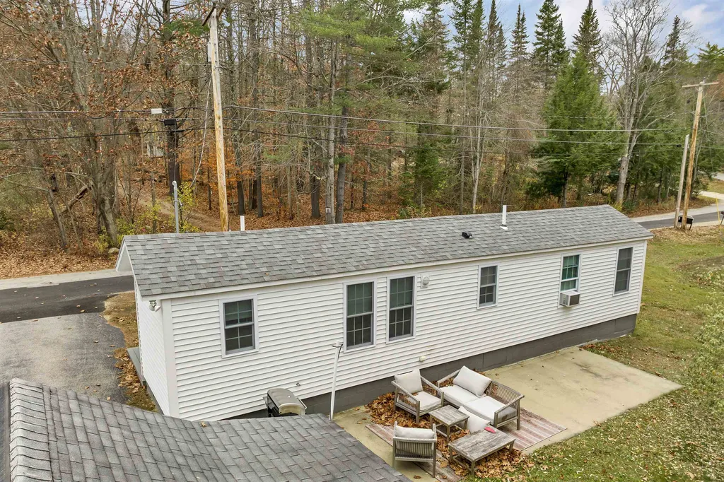 67 Varney Road Wolfeboro NH 03894