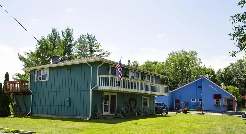 8013 Vt-17 Route Addison VT 05491