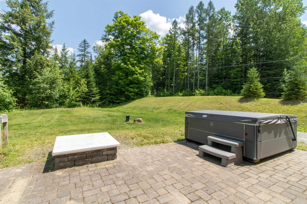 1089 Mountain Road Burke VT 05832