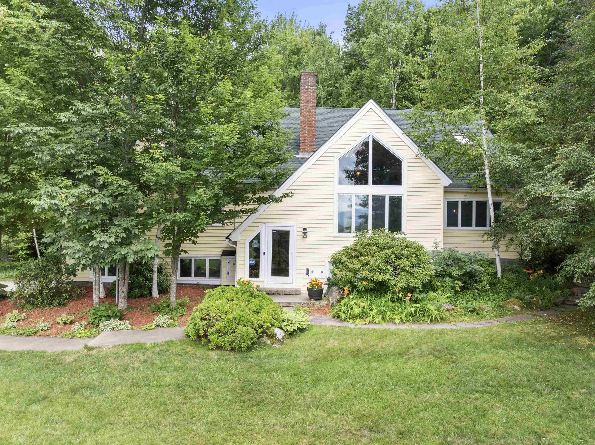 28 Mccoy Court Campton NH 03223