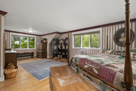 28 Mccoy Court Campton NH 03223
