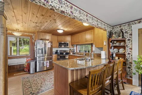28 Mccoy Court Campton NH 03223