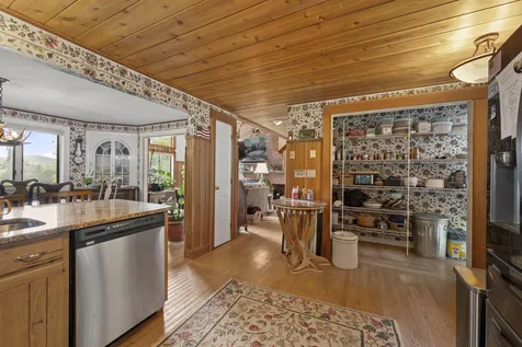 28 Mccoy Court Campton NH 03223