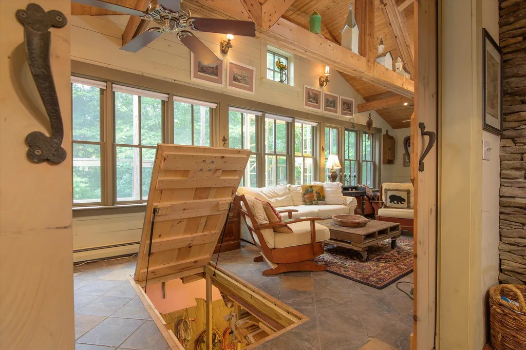 252 Tudor Road Sandgate VT 05250