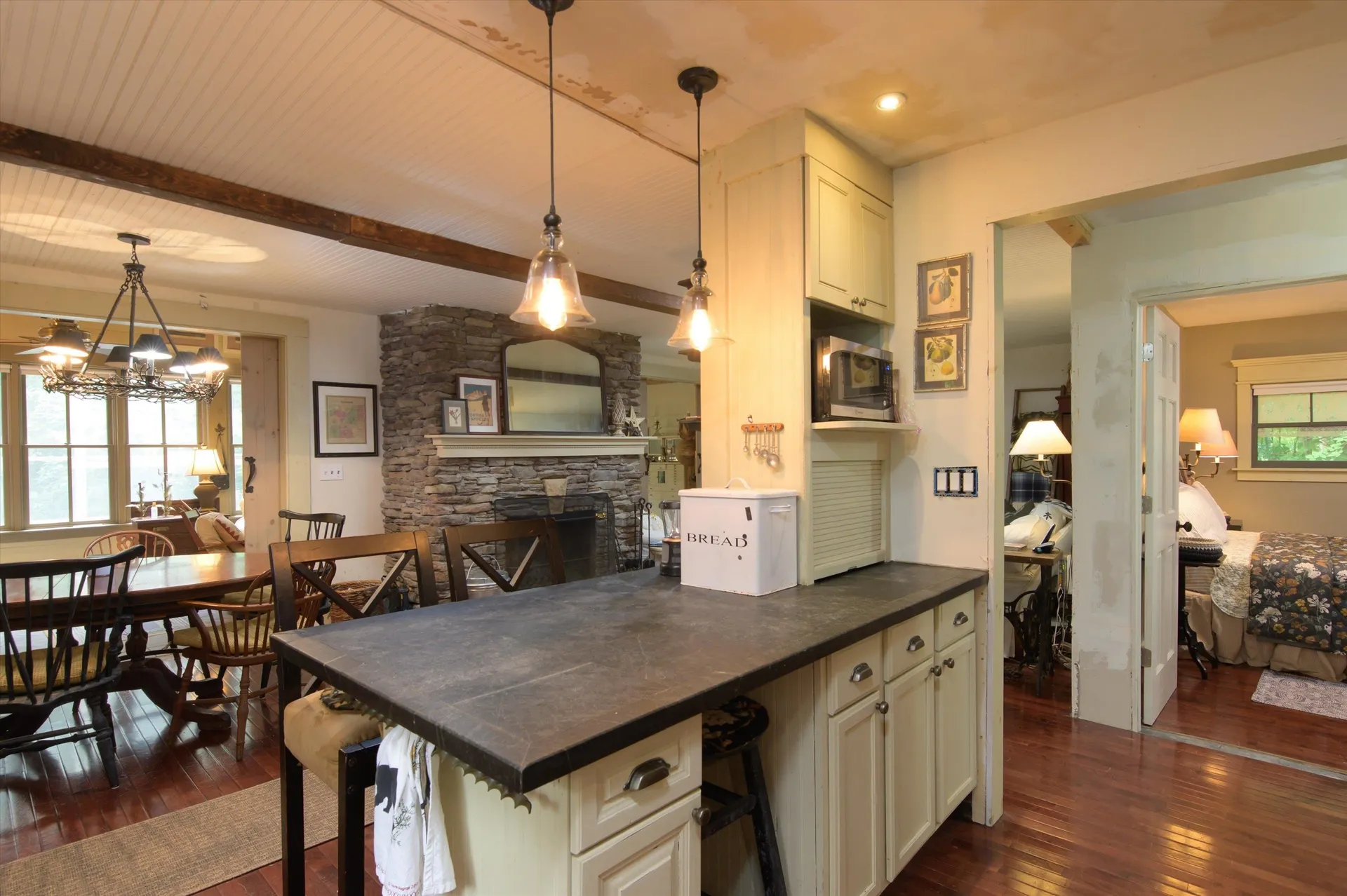 252 Tudor Road Sandgate VT 05250