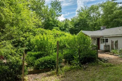 252 Tudor Road Sandgate VT 05250