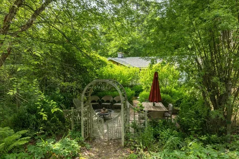 252 Tudor Road Sandgate VT 05250