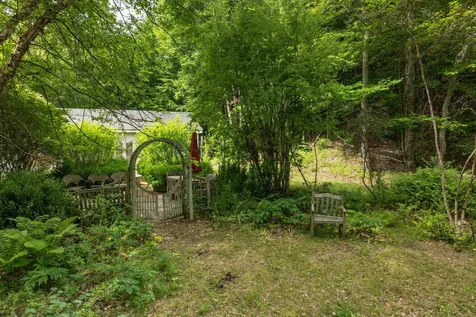 252 Tudor Road Sandgate VT 05250
