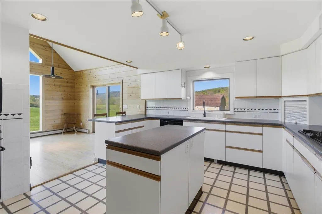 1278 Harrington Road Bennington VT 05201