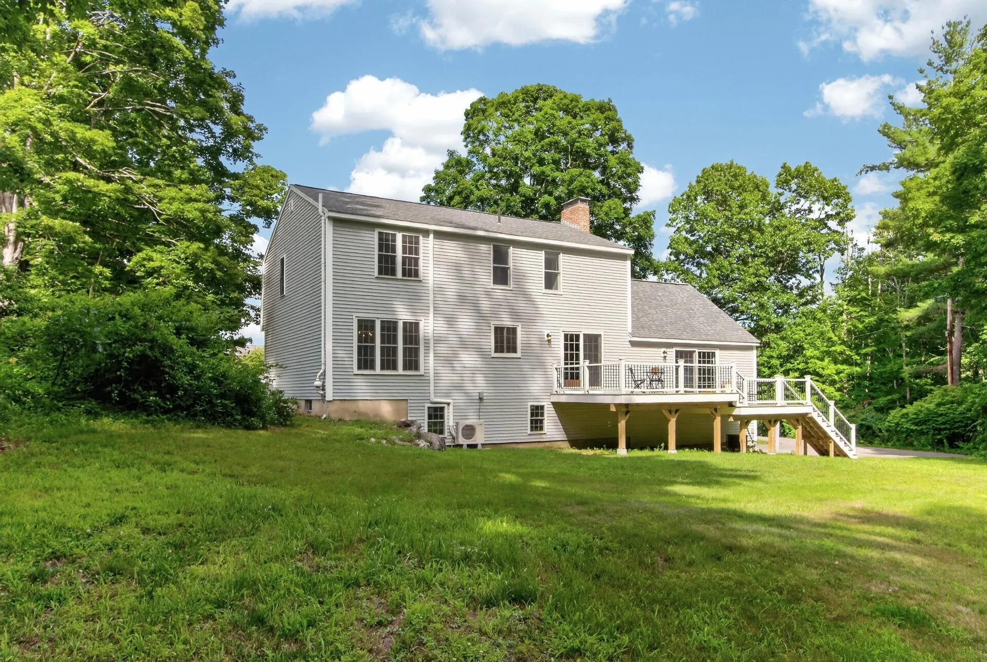 99 Stage Road Hampstead NH 03841
