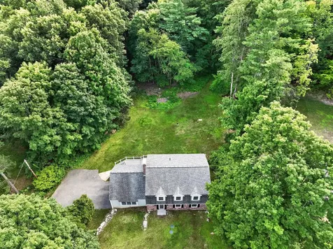 99 Stage Road Hampstead NH 03841