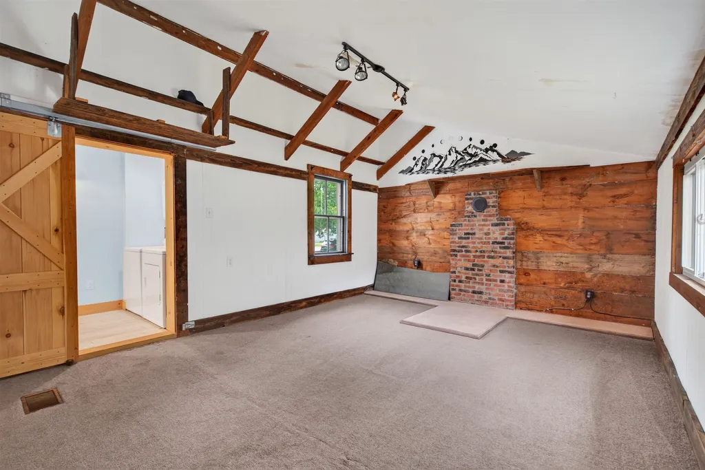 2 Willow Street Proctor VT 05765