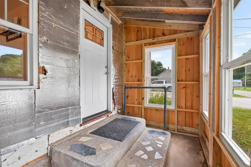 2 Willow Street Proctor VT 05765