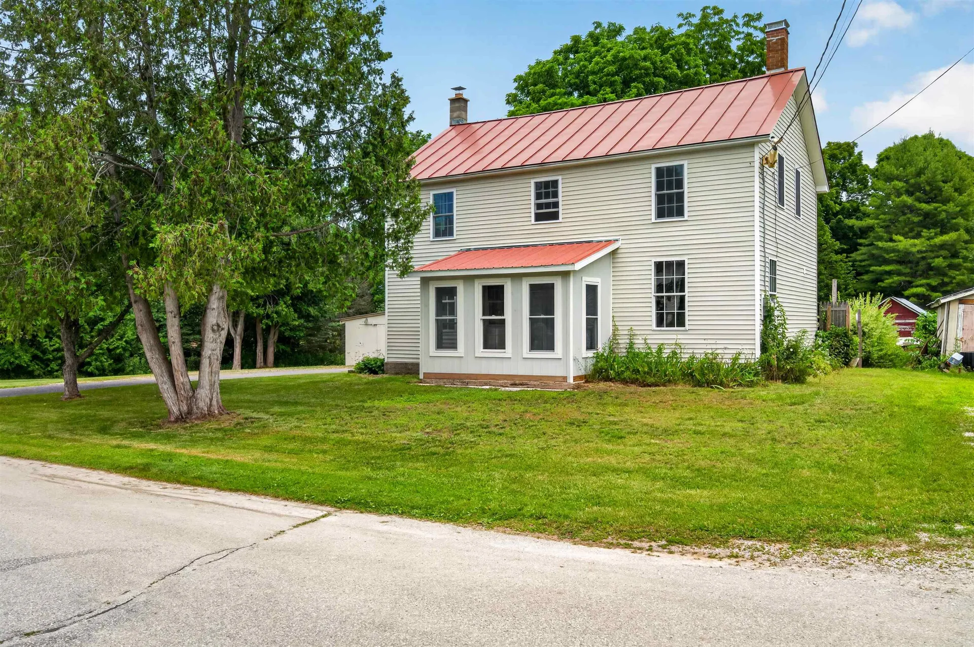 2 Willow Street Proctor VT 05765