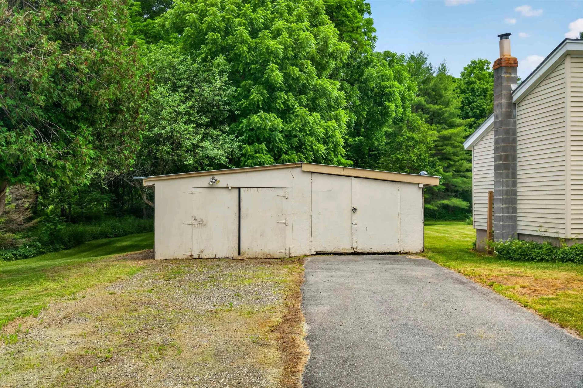 2 Willow Street Proctor VT 05765