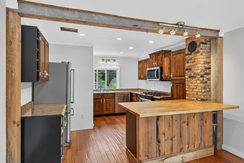 2 Willow Street Proctor VT 05765