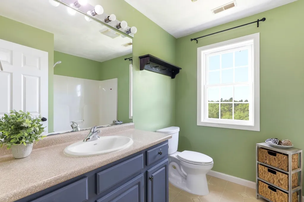 117 Holly Hill Farm Road Weare NH 03281