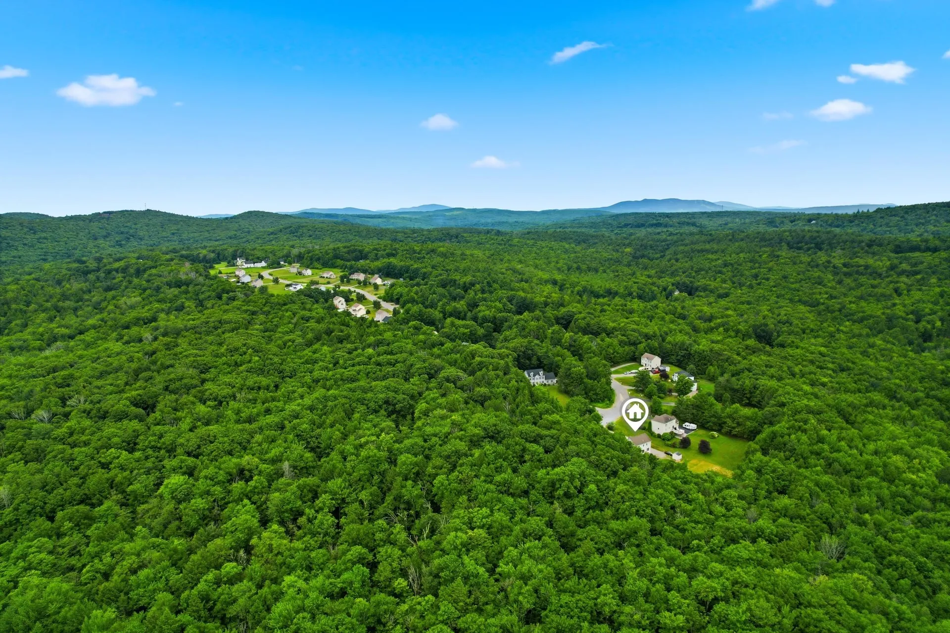 117 Holly Hill Farm Road Weare NH 03281
