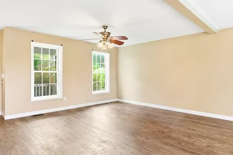 117 Holly Hill Farm Road Weare NH 03281