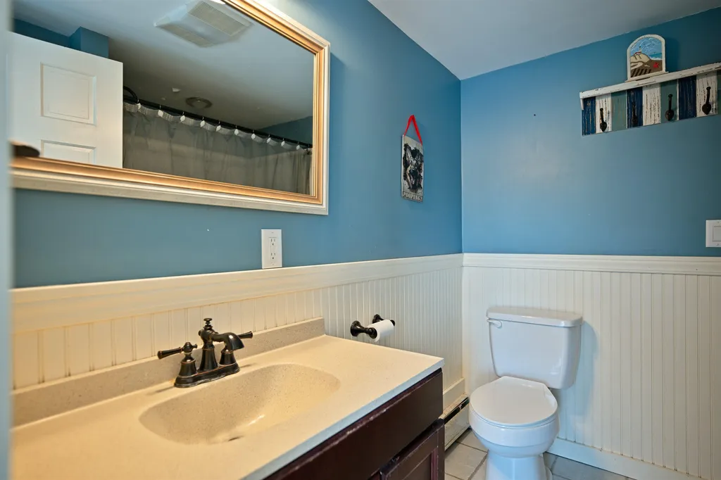 131 South Road Deerfield NH 03037