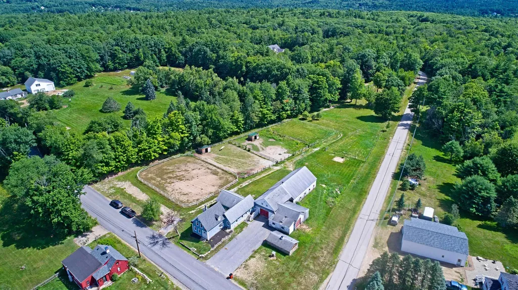 131 South Road Deerfield NH 03037