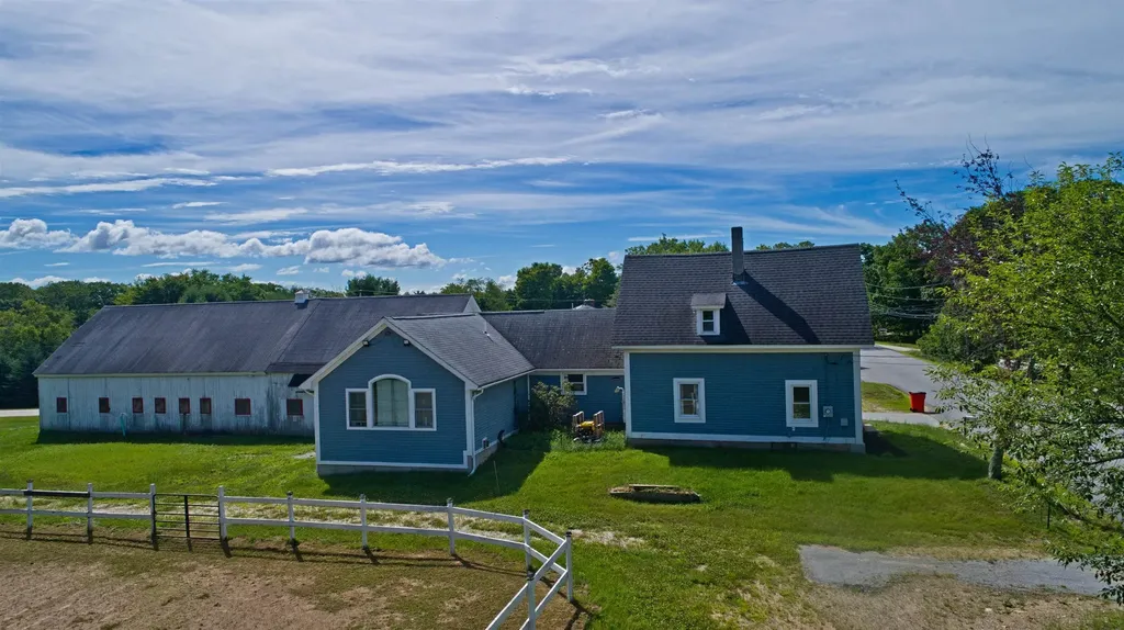 131 South Road Deerfield NH 03037