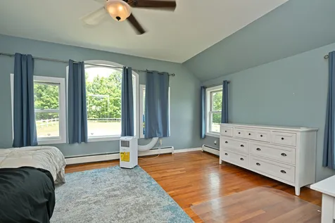 131 South Road Deerfield NH 03037