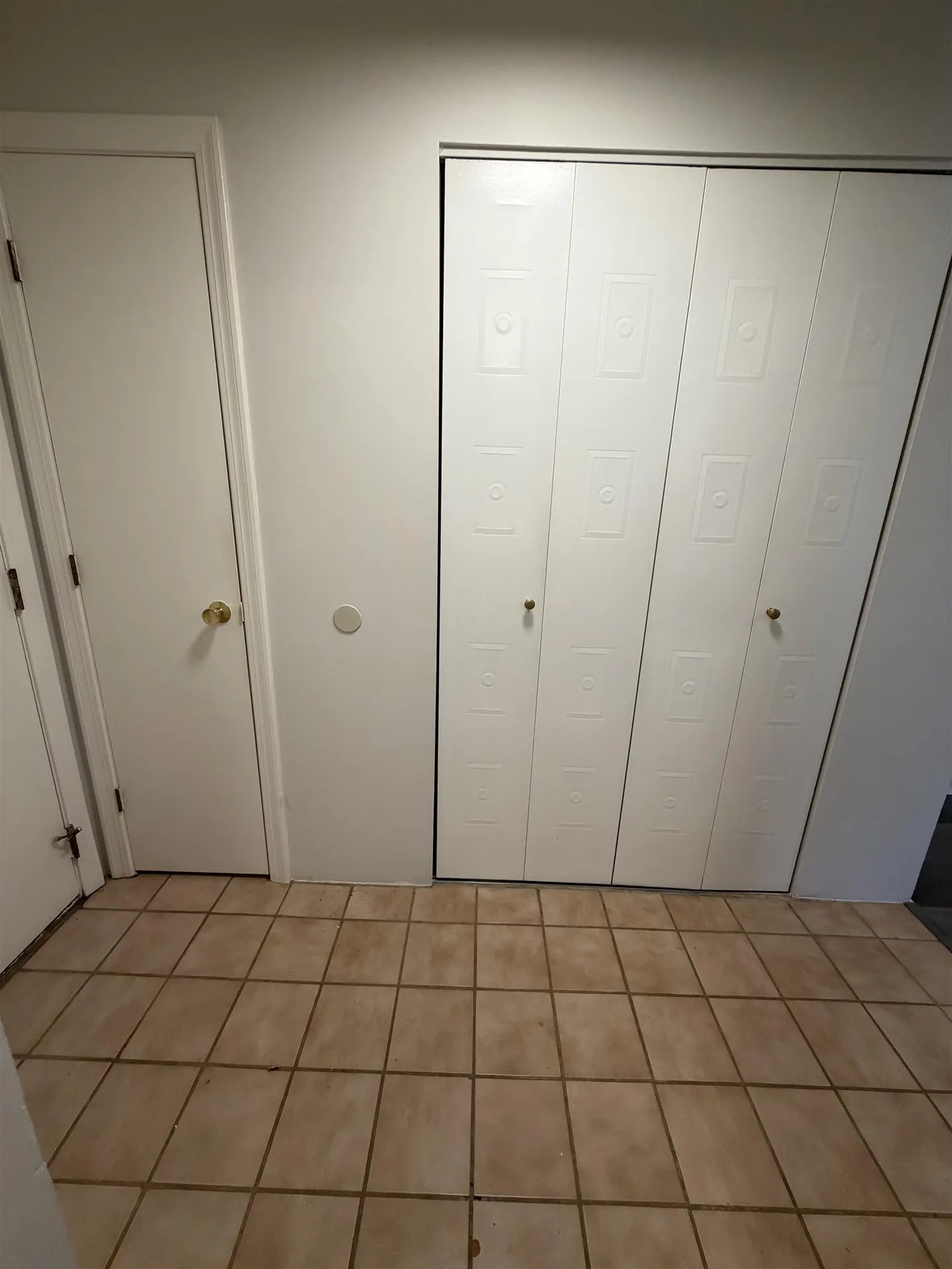 9 Louisburg Square Nashua NH 03060