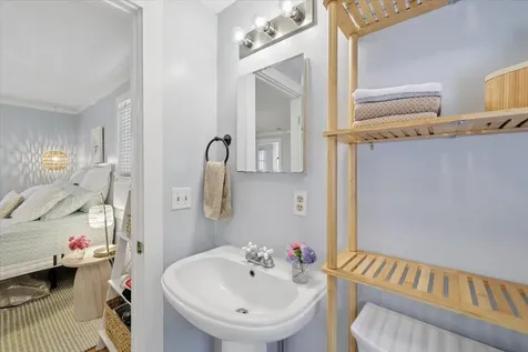 31 Perkins Road Rye NH 03870