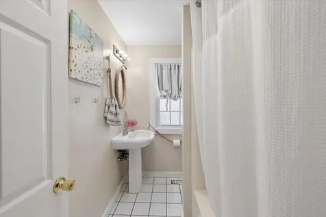 31 Perkins Road Rye NH 03870