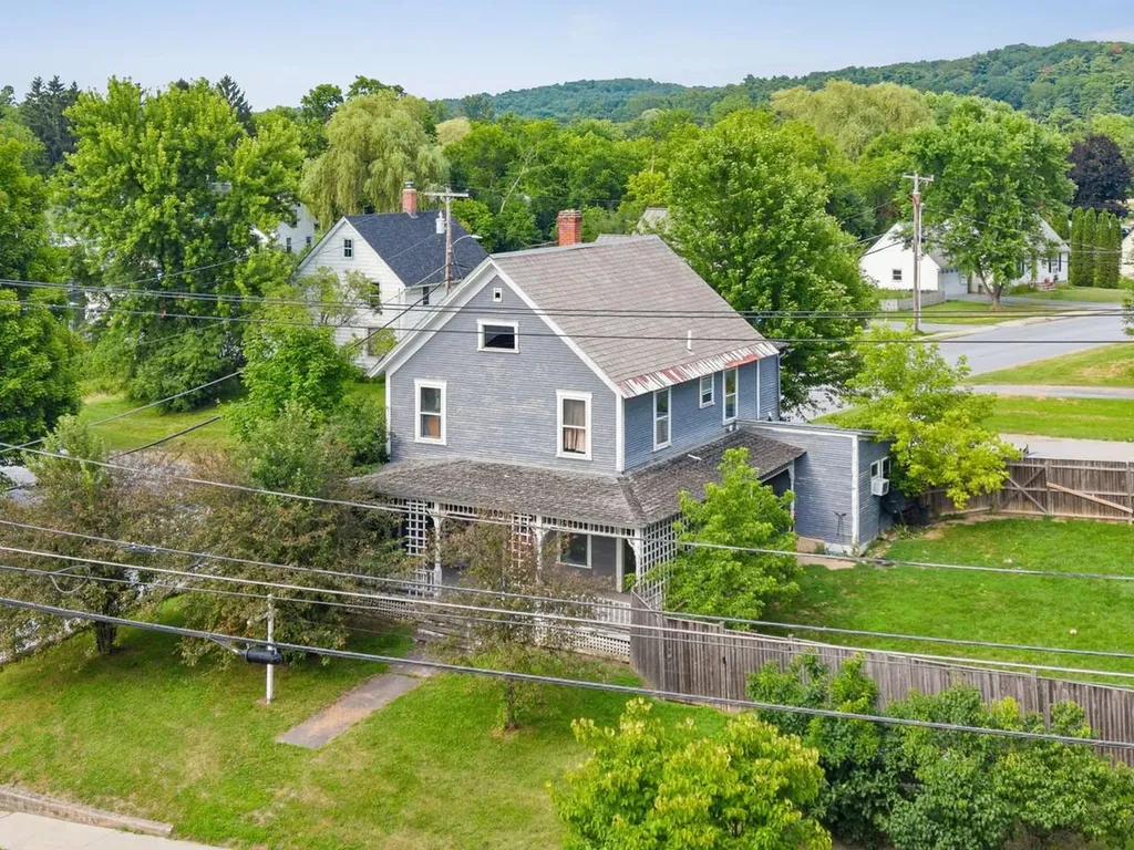 89 Court Street Middlebury VT 05753