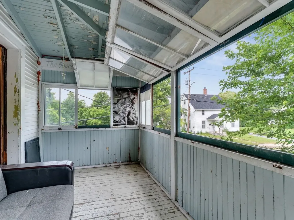 89 Court Street Middlebury VT 05753