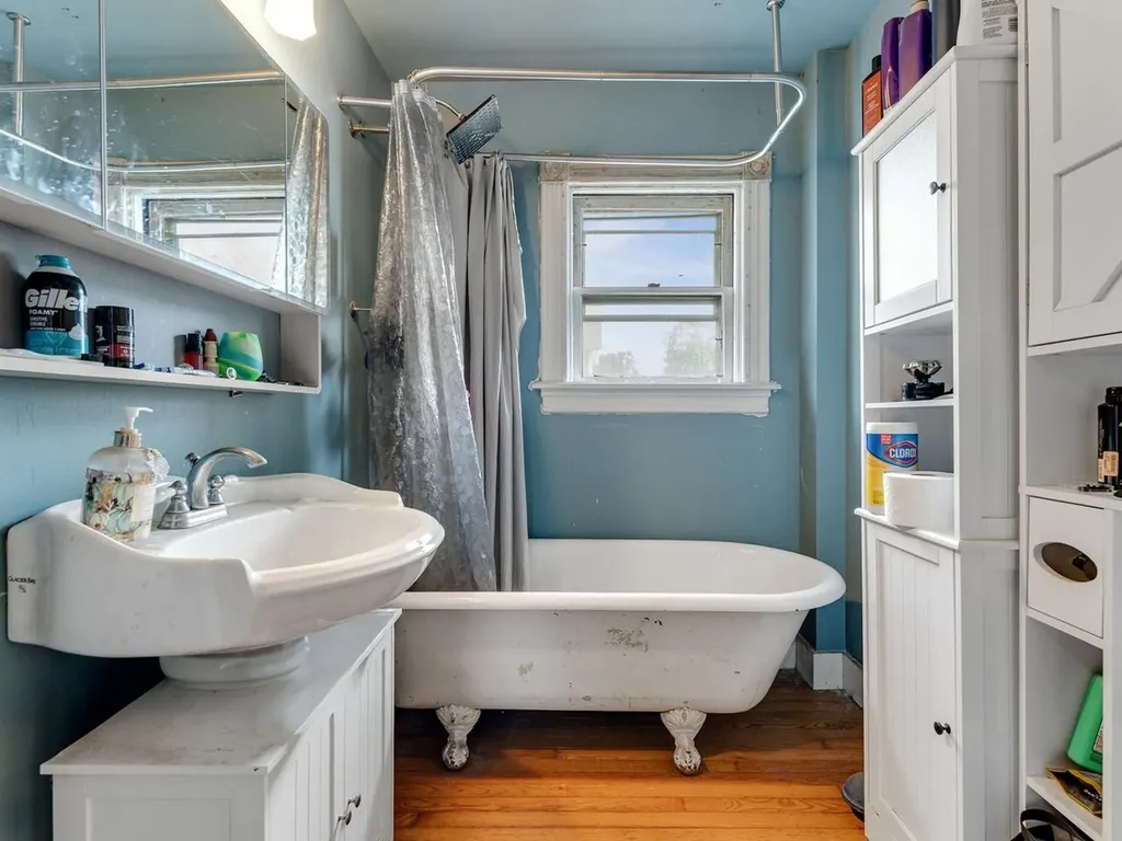 89 Court Street Middlebury VT 05753