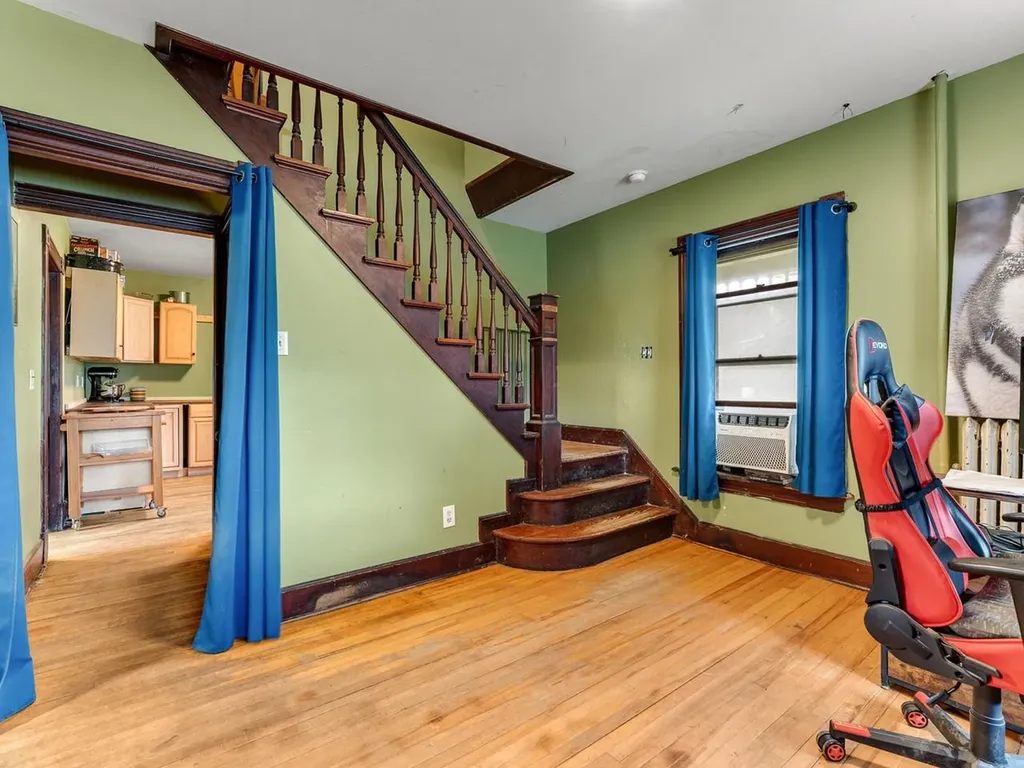 89 Court Street Middlebury VT 05753