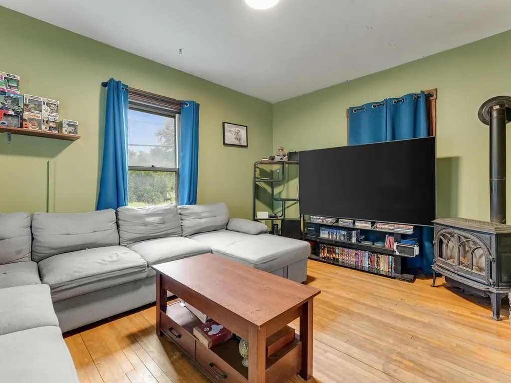 89 Court Street Middlebury VT 05753